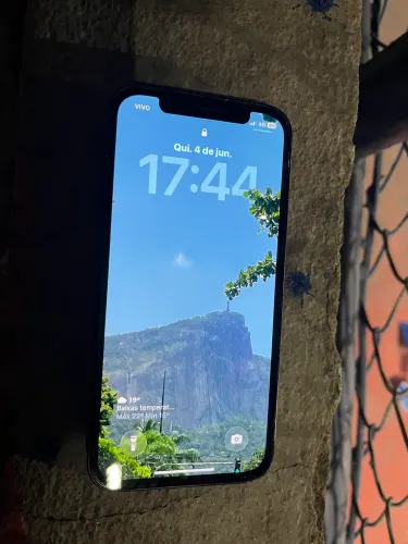 iPhone 12