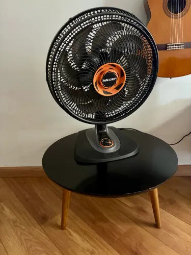 Ventilador de mesa com controle remeto 