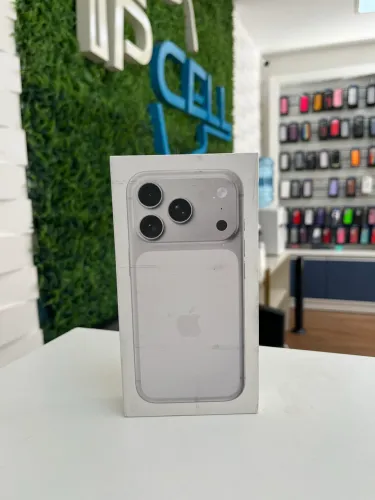 iPhone 17 Pro - 256GB Lacrado