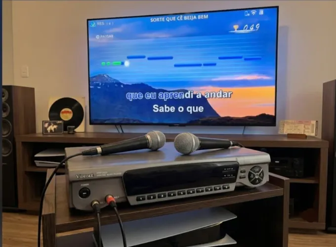 Videokê Raf Electronics VMP-2500 + 10 Cartuchos + 2 Mics Novos