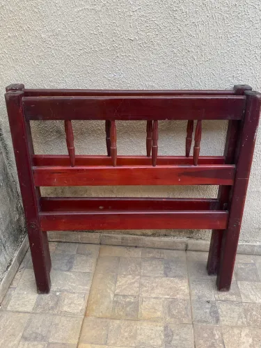 2 espelhos de cama solteiro de madeira