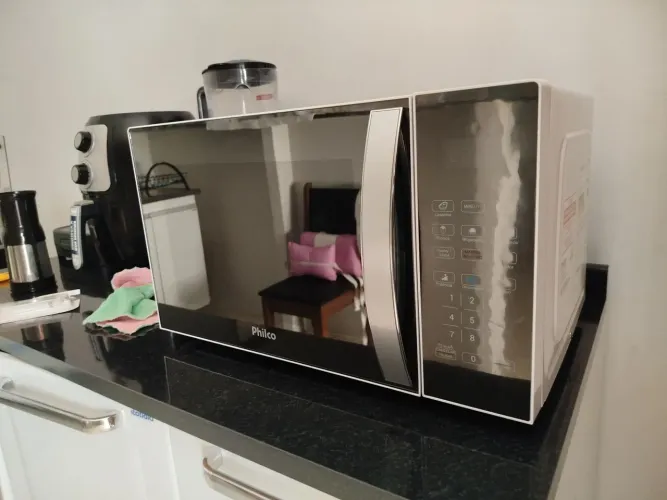 Microondas Philco 127V 25L NOVO, NUNCA FOI USADO.