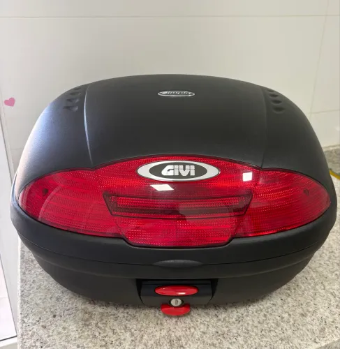 Baú Givi 45 litros 