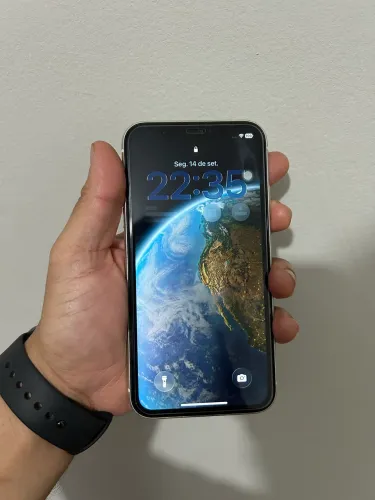 iPhone 11 128GB - Estado de Novo (Único Dono)