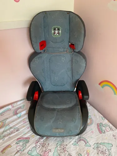 cadeirinha de carro infantil da marca Peg Pérego