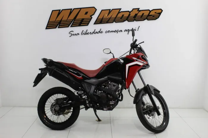 HONDA XRE 300 SAHARA RALLY