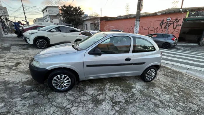 Chevrolet Celta 1.0/super/n.piq.1.0 MPFI VHC 8V 3P 2002