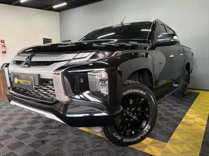 Mitsubishi TRITON HPE-S 2.4 CD 4X4 TB Diesel Aut. 2022