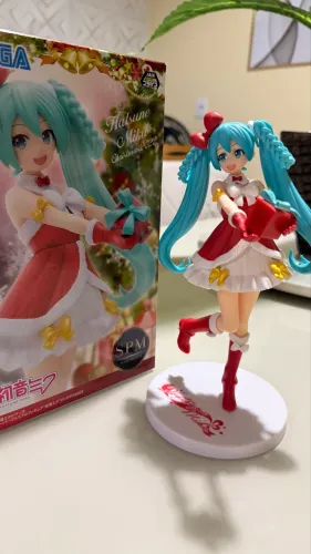 Hatsune Miku Figure