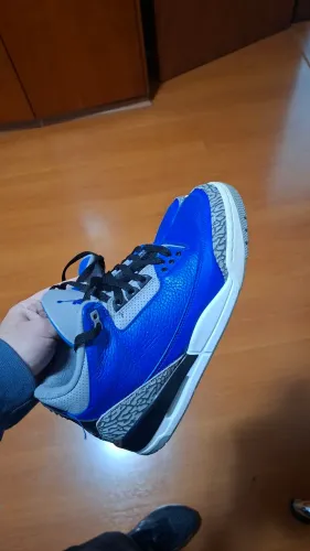 Air Jordan 3 Blue Cement
