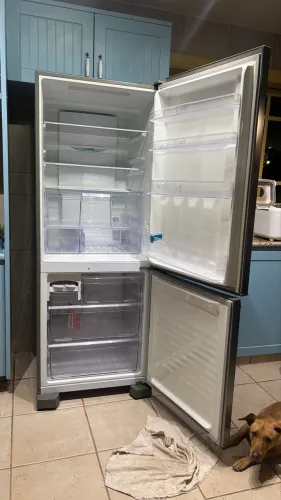 Vendo geladeira com defeito