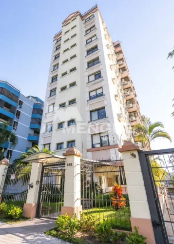 Apartamento 03 dormitórios e 02 vagas no bairro Vila Ipiranga em Porto Alegre com 95,00 m 