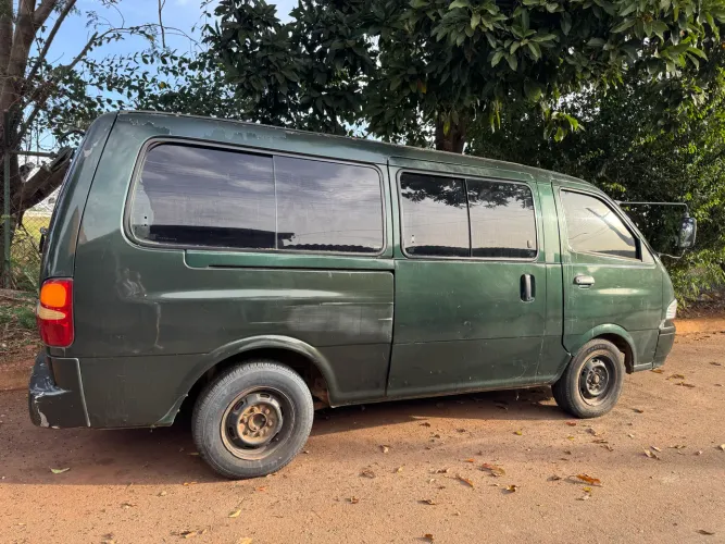 Kia Motors Besta GS 2.7 8V 12L Diesel 1999