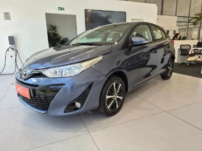 Toyota Yaris XS Connect 1.5 Flex 16V 5P AUT 2021