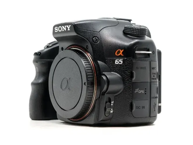 Câmera Sony A65 24MP + Lentes 18-55 e 75-300 - Kit Profissional