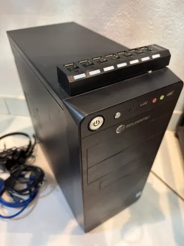 Cpu i3 4gb SSD kingston 240GB