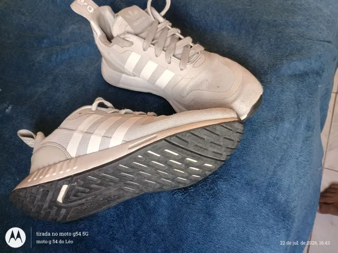 Tênis infantil Adidas 