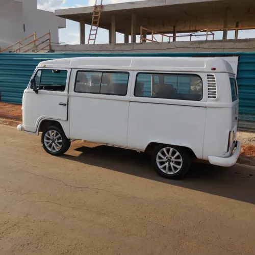 Volkswagen Kombi Standard/ Luxo/ Serie Prata 2005