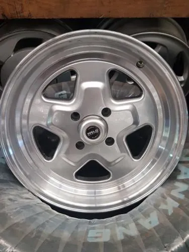 Roda Weld Infinity 15x4