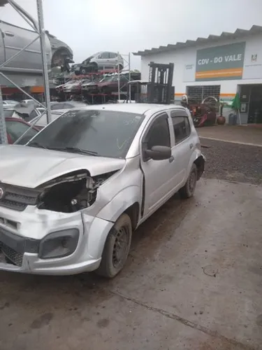 Fiat Uno drive 1.0 2018 Sucata