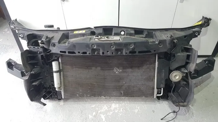 Painel Frontal Radiador E Condensador Sprinter 2020 2021 BG1727
