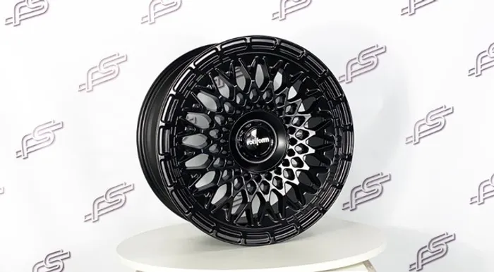 Rodas Rotiform R174 LHR-M Preto Semi-Brilho 5x112/120 - 19x8,5