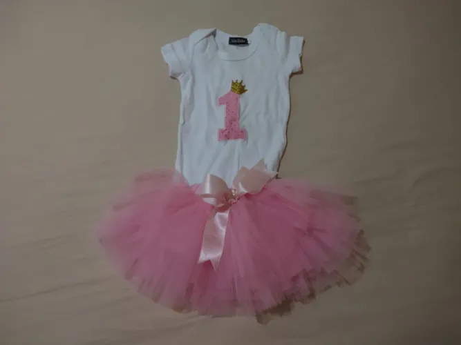 Conjunto infantil menina Body com saia tamanho 1 ano