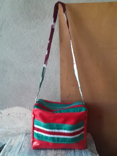 Bolsa De Ombro Colorida