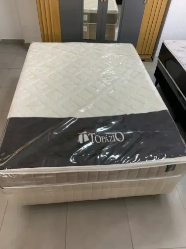 COLCHÃO CASAL TOPÁZIO D45 NOVO R$ 1.180,00