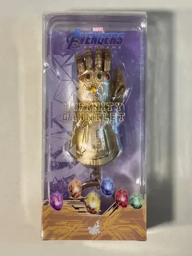 Chaveiro escala 1/6 Hot Toys Infinity Gauntlet