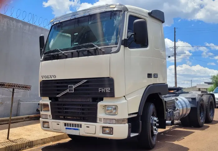 Volvo FH 380 ano 2003/2003