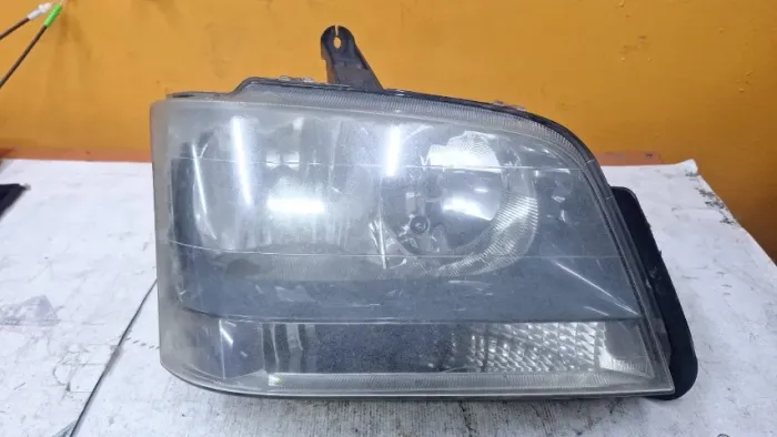 Farol Direito S10 2011 