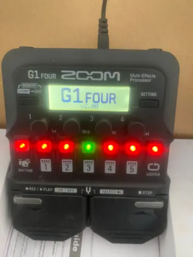 Pedaleira Zoom G1 Four (ate 12x sem juros)