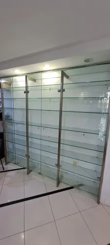 Prateleiras de vidro temperados