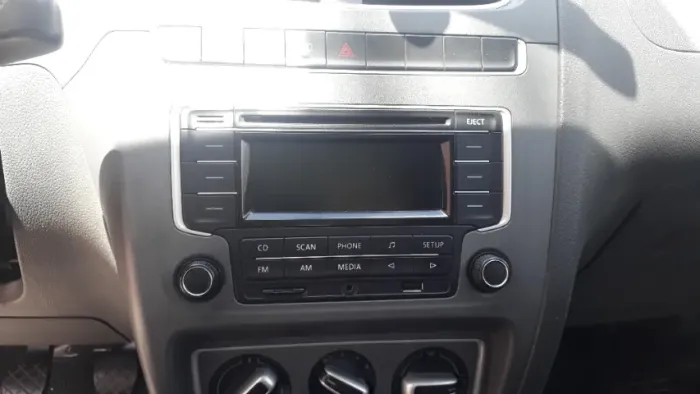 Volkswagen Fox 1.0 MI Total Flex 8V 5P 2014