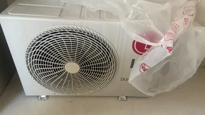 VENDO SPLIT NOVO COM NOTA FISCAL LG 12000 DUAL INVERTER VOICE 