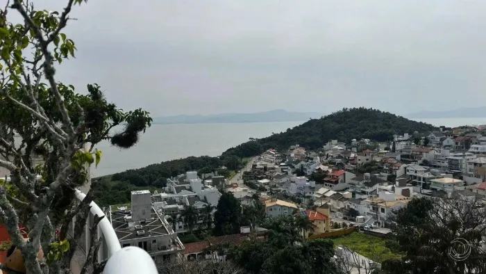 Cobertura para Venda em Florianópolis, João Paulo, 2 dormitórios, 2 suítes, 4 banheiros, 3