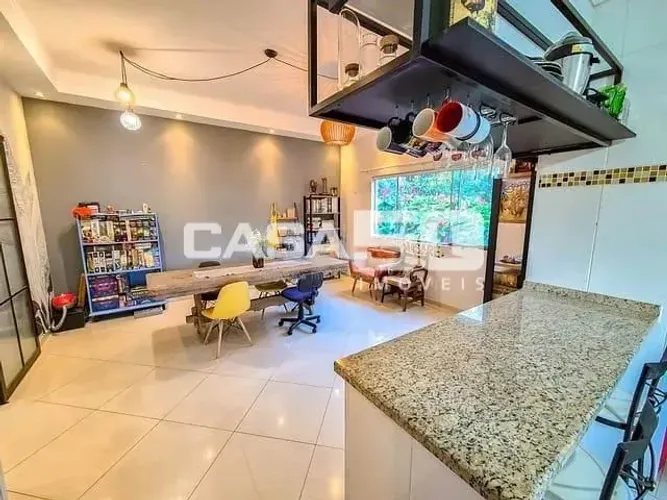 Casa à venda no Condomínio Tabatinga em Valinhos/SP.