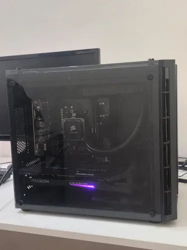 PC Gamer Corsair | RX 6700 XT + Ryzen 5 5600G | 16GB RAM Corsair | SSD NVMe 1TB