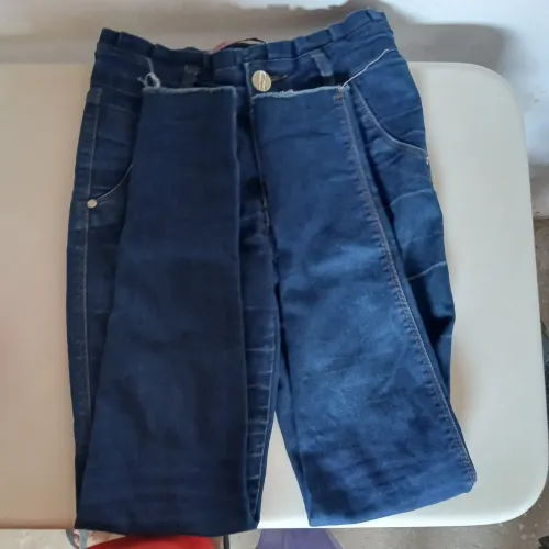 Calça jeans femenina no precinho 