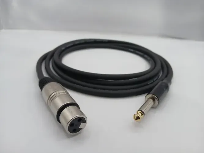 Cabo de microfone com 5 metros