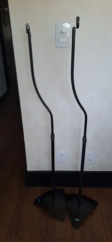 Par de Suportes para caixas de som