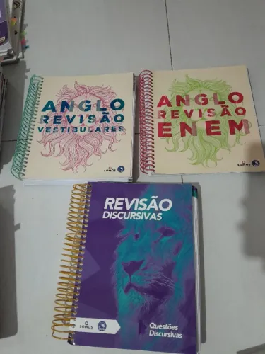 Vende - se Apostilas / Cadernos de Exercício e Cadernos de Revisão Anglo