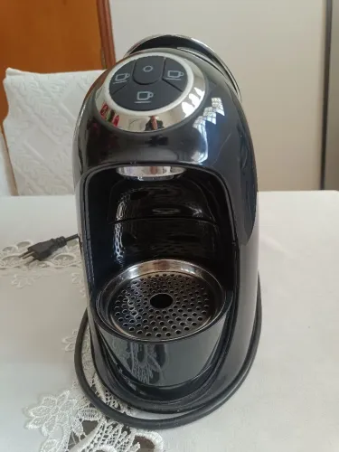 Cafeteira três corações 220v