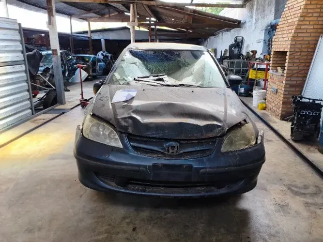 Sucata Honda Civic 1.7 2005 Manual LX p/ Retirada de Peças