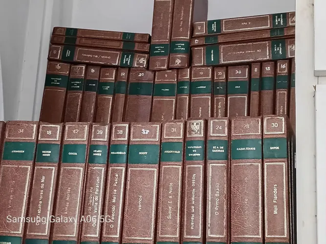 VENDO COLEÇÃO IMORTAIS DA LITERATURA UNIVERSAL!