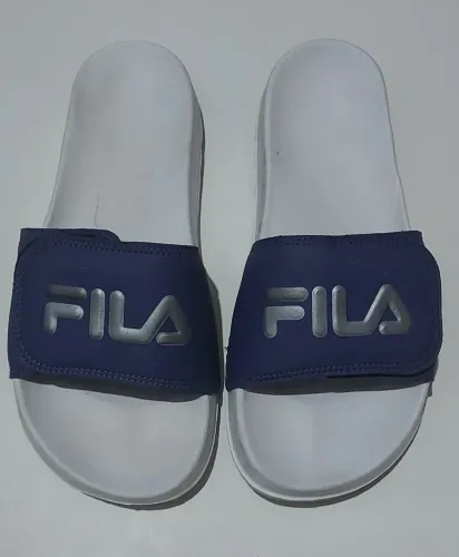 Sandálias Fila azul semi novo