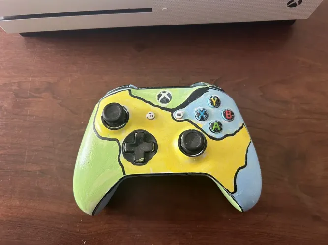 Xbox one - usado com 1 controle
