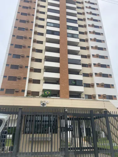 Alugo apto no Ed.Solar do Cerrado me frente ao Shopping 