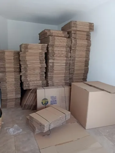 Kit mudança - Caixas de papelão, Sacolão para roupas, fita, Bolha, jornal, Marcador